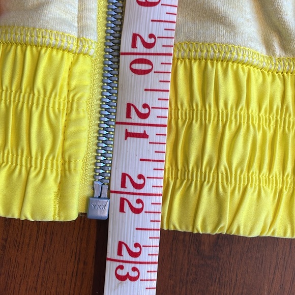 Lululemon athletica women define Jacket Size  2 - Picture 11 of 12